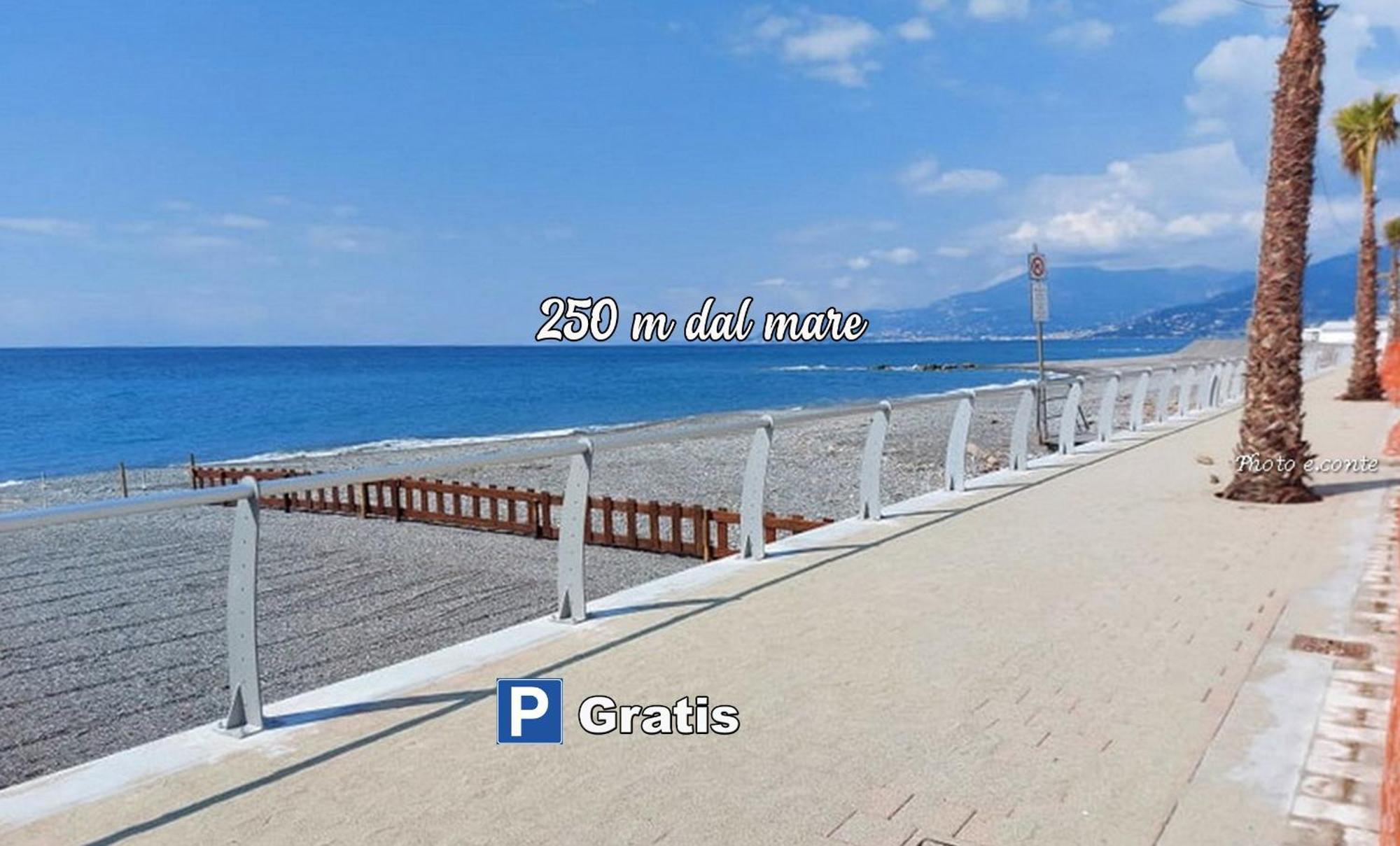 Appartamento Casa Mare - 250M Dalla Spiaggia Vallecrosia Esterno foto